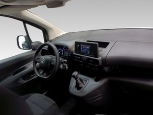 Toyota Proace City L1 1PL VAN GX 650K 1.5D 100CV MT6   - Foto 9