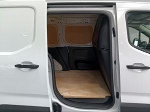 Toyota Proace City L1 1PL VAN GX 650K 1.5D 100CV MT6   - Foto 8