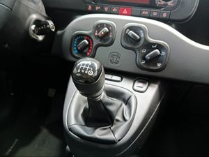 Fiat Panda City Life Hybrid 1.0 Gse 51kw (70CV)  - Foto 19
