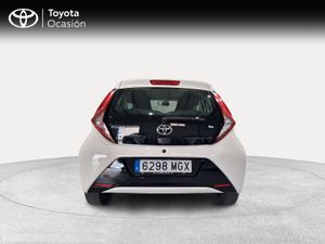 Toyota Aygo 1.0 70 x-play  - Foto 5