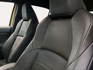 Toyota Yaris Cross 1.5 120H Premiere Edition  - Foto 25