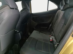 Toyota Yaris Cross 1.5 120H Premiere Edition  - Foto 12