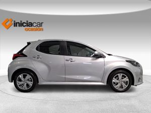 Toyota Yaris 1.5 120H Active Plus  - Foto 18