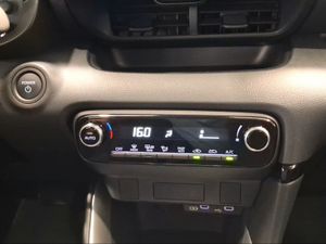 Toyota Yaris 1.5 120H Active Plus  - Foto 22