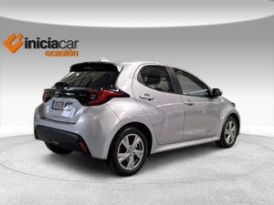 Toyota Yaris 1.5 120H Active Plus  - Foto 19