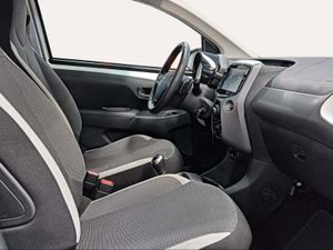 Toyota Aygo 1.0 70 x-play  - Foto 7