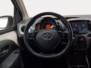 Toyota Aygo 1.0 70 x-play  - Foto 10