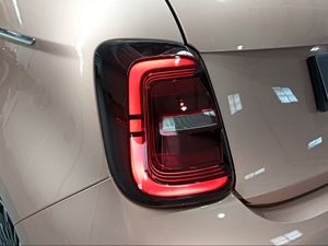 Fiat 500 laPrima Hb 320km 87kW (118cv)  - Foto 23