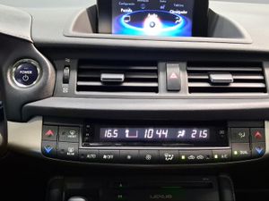 Lexus CT 1.8 200h Business  - Foto 16