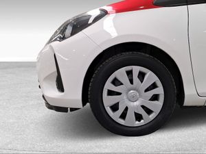 Toyota Yaris 1.5 110 Active  - Foto 17