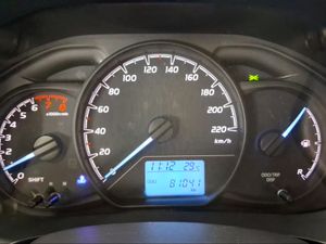Toyota Yaris 1.5 110 Active  - Foto 15