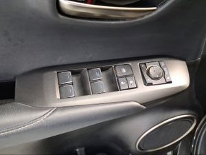 Lexus NX 2.5 300h Business 2WD  - Foto 18