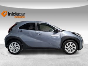 Toyota Aygo X Cross 1.0 VVT-I 72CV Play  - Foto 18