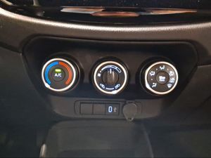 Toyota Aygo X Cross 1.0 VVT-I 72CV Play  - Foto 22