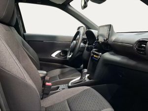 Toyota Yaris Cross 1.5 120H Active Tech  - Foto 7