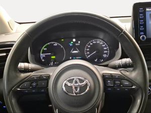 Toyota Yaris 1.5 120H Active Tech  - Foto 14