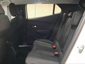 Peugeot 2008 Allure Pack Puretech 130 S&S EAT8  - Foto 11