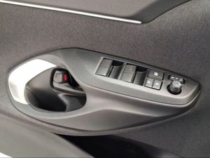 Toyota Yaris Cross 1.5 120H Active Tech  - Foto 23