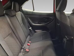 Toyota Yaris Cross 1.5 120H Active Tech  - Foto 8