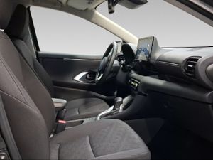 Toyota Yaris 1.5 120H Active Plus  - Foto 7