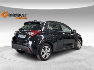 Toyota Yaris 1.5 120H Active Plus  - Foto 19