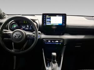 Toyota Yaris 1.5 120H Style Plus  - Foto 9