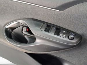 Toyota Yaris 1.5 120H Style Plus  - Foto 21