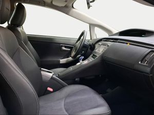 Toyota Prius Advance  - Foto 7