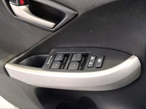 Toyota Prius Advance  - Foto 23