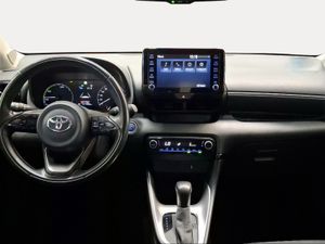 Toyota Yaris 1.5 120H Active Tech  - Foto 9