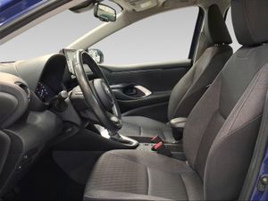 Toyota Yaris 1.5 120H Active Tech  - Foto 13