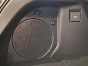 Toyota C-HR 2.0 220PH Premiere Edition  - Foto 23