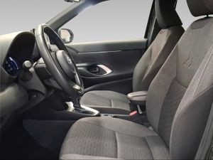 Toyota Yaris Cross 1.5 120H Active Tech  - Foto 13