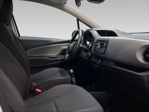 Toyota Yaris 1.5 110 Active  - Foto 7