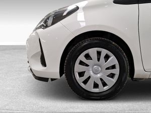 Toyota Yaris 1.5 110 Active  - Foto 17