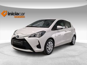 Toyota Yaris 1.5 110 Active  - Foto 2