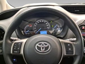 Toyota Yaris 1.5 110 Active  - Foto 14