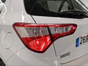 Toyota Yaris 1.5 110 Active  - Foto 24