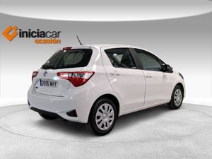 Toyota Yaris 1.5 110 Active  - Foto 19