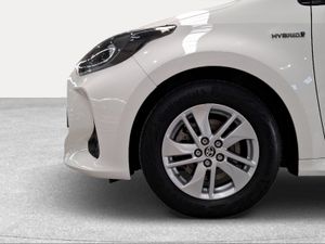 Toyota Yaris 1.5 120H Active Tech  - Foto 17