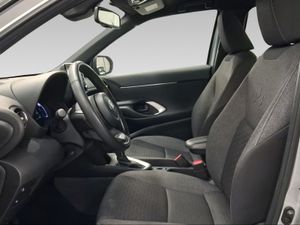 Toyota Yaris Cross 1.5 120H Active Tech  - Foto 13