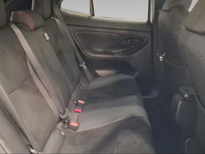 Toyota Yaris Cross 1.5 130H GR Sport  - Foto 8