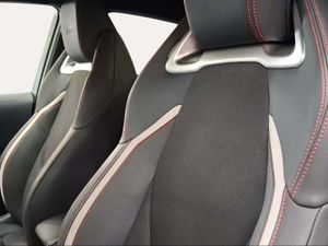 Toyota Corolla 140H GR-Sport  - Foto 23