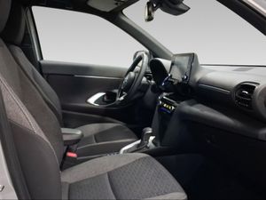 Toyota Yaris Cross 1.5 120H Active Tech  - Foto 7