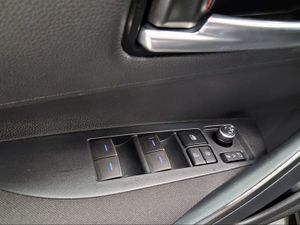 Toyota Corolla 1.8 125H ACTIVE TECH E-CVT  - Foto 21