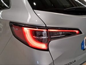 Toyota Corolla 2.0 180H STYLE E-CVT TOURING SPORT  - Foto 23