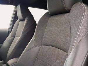 Toyota Corolla 2.0 180H STYLE E-CVT TOURING SPORT  - Foto 21