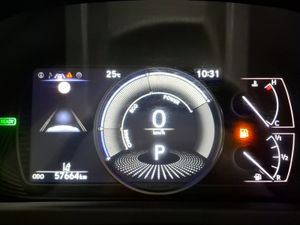 Lexus UX 2.0 250h Business  - Foto 12