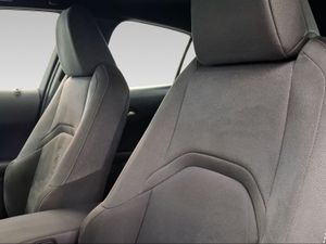 Lexus UX 2.0 250h Business  - Foto 17