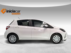 Toyota Yaris 1.5 110 Active  - Foto 18